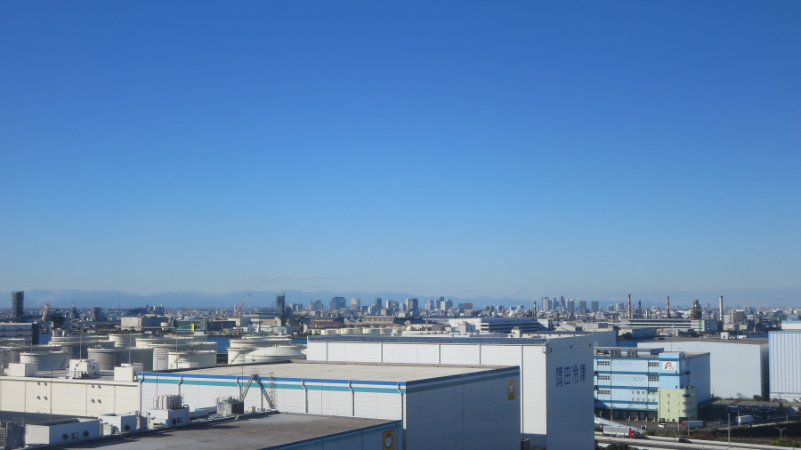 東扇島　マリエンから