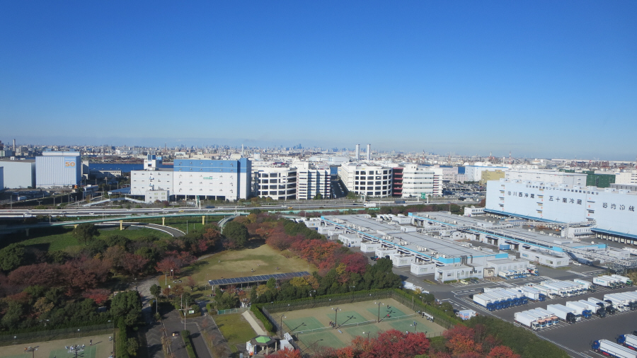 東扇島　マリエンから